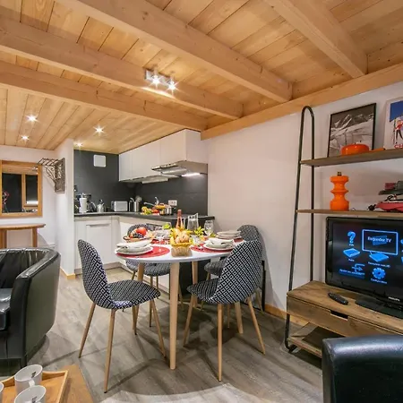 Appartement Sainte-foy-l'argentiere Sleeps 4
