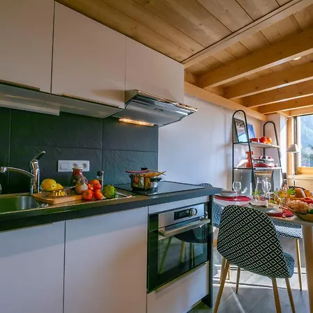 Sainte-foy-l'argentiere Sleeps 4 Chamonix